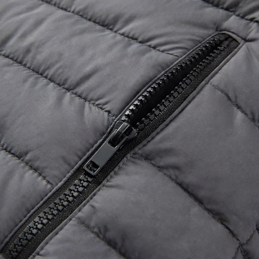 Vellor Lightweight Puffer Grey, zip and fabric detail